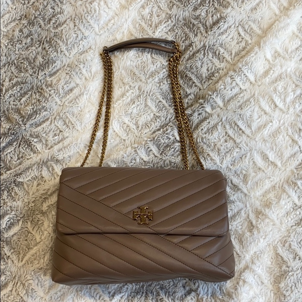 Tory Burch Kira chevron convertible bag in Tan
